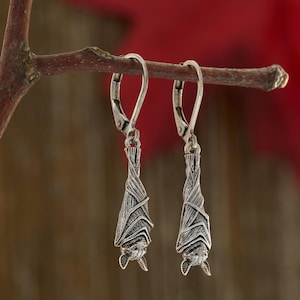 Leverback Vintage Hanging Bat Earrings, Vintage Silver Jewelry, Spooky Halloween Jewelry, Elegant Fall Earrings, Hypoallergenic Leverbacks