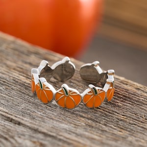 Tiny Pumpkin Ring, Minimalist Orange Pumpkin, Adjustable Ring, Fall Halloween Jewelry, Harvest Thanksgiving Celebration, Fall Gifts for Her
