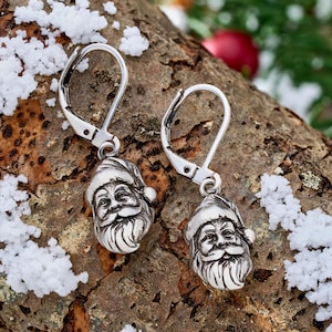 Leverback Vintage Santa Claus Earrings
