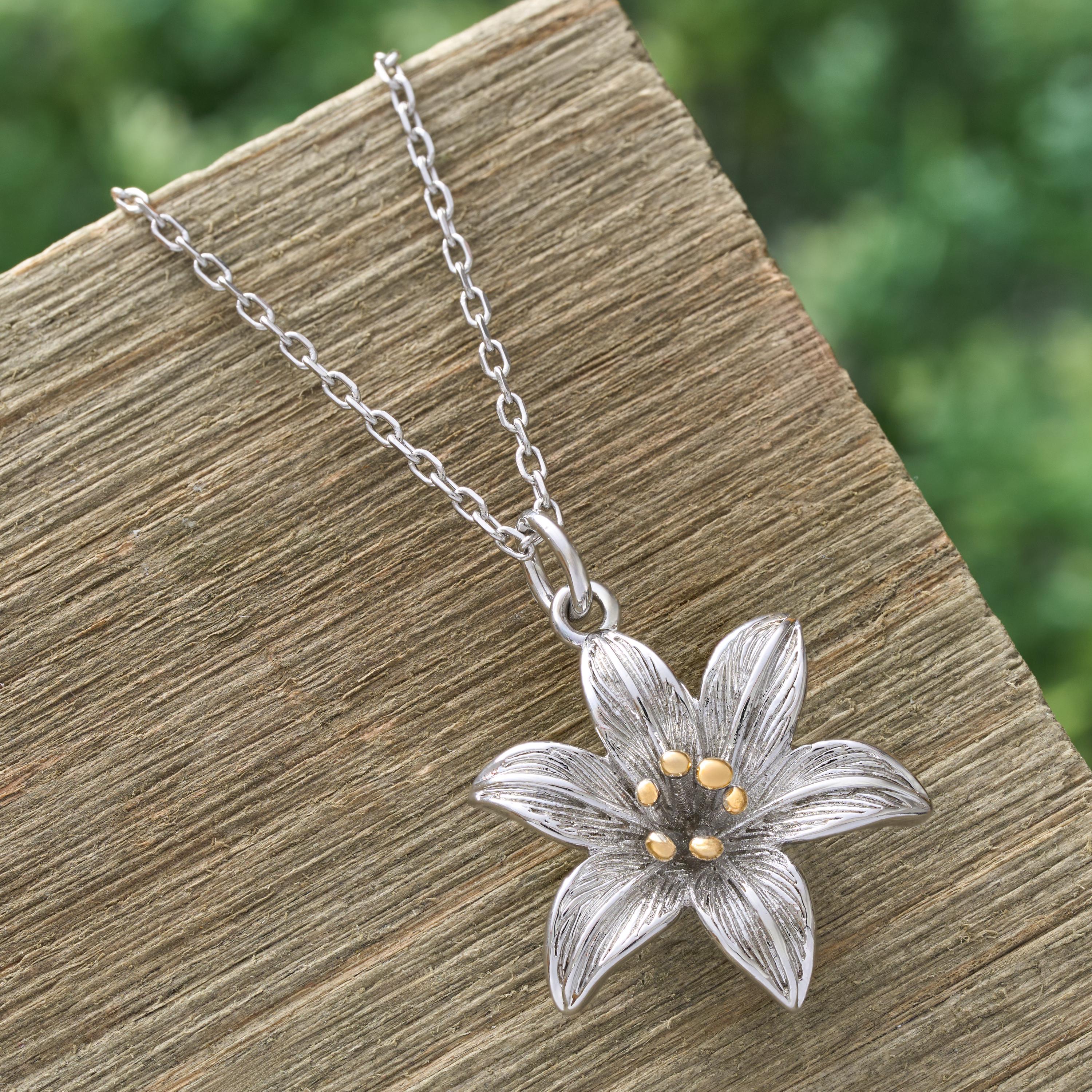 Lily Necklace, Spring Flower Jewelry, Stainless Steel Chain - Etsy