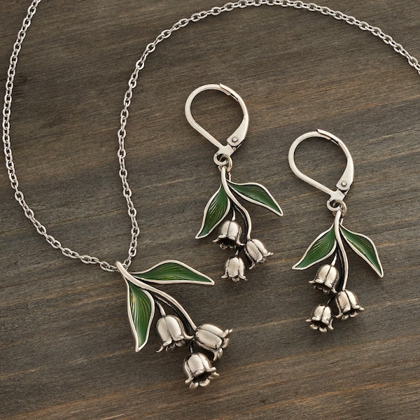 Vintage Lily of the Valley Floral Drop Gift Set, Matching Earrings and Necklace, Gorgeous Spring & Summer Flower Jewelry, Minimalist Design