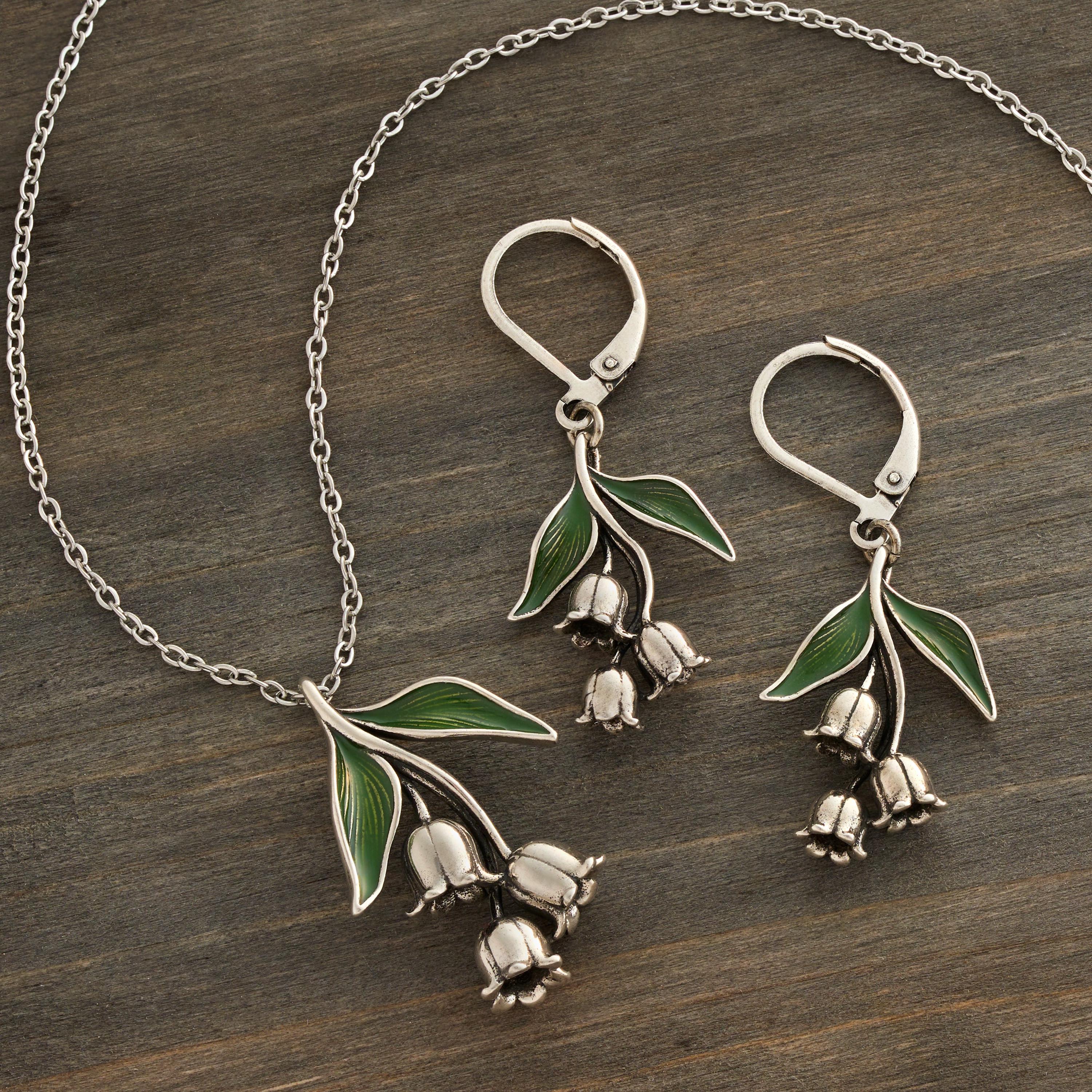 Vintage Lily of the Valley Floral Drop Gift Set, Matching Earrings and Necklace, Gorgeous Spring & Summer Flower Jewelry, Minimalist Design