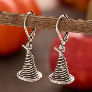 Leverback Witch Hat Earrings, Whimsical Halloween Jewelry, Spooky Season Accessory, Fall & Autumn Earrings, Hypoallergenic Leverback Hooks