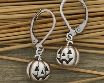Leverback Vintage Jack-O-Lantern Earrings, Elegant Halloween Jewelry, Fall & Autumn Earrings, Hypoallergenic Leverback Hooks, Minimalist