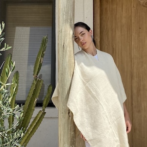 Handmade Wool Ruana: Unisex Argentine Cape