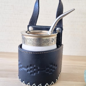 Cowhide Leather Mate Holder: Argentine Andes Handcrafted Basket