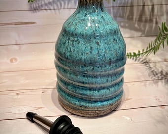 Olive Oil Bottle Large - 15 oz - With spout - Handmade Stoneware Cruet - Housewarming Gift - Ceramic - Dispenser - Vase
