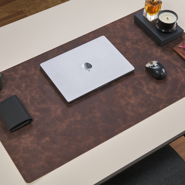 Très grand tapis de bureau en cuir - Protecteur de bureau en cuir - Essentiels de bureau haut de gamme - Sous-main - Tapis de bureau - Sous-main personnalisé - Cadeau pour lui