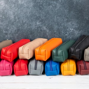 Federmäppchen aus Leder mit Reißverschluss, minimalistisches Stiftetui, kleine Schminktasche, Kosmetiktasche für Freundin, Geschenk für Lehrer