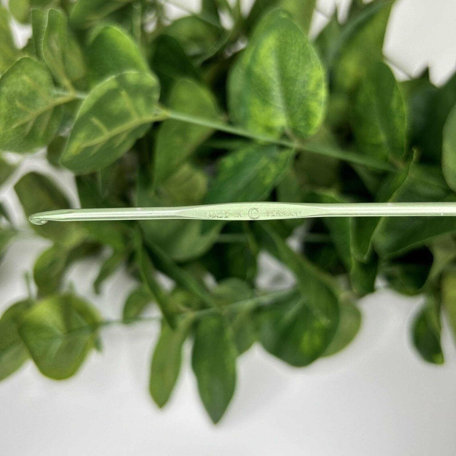 Vintage Used Hero Crochet Hook Made in Germany Size C Metal Green Etsy