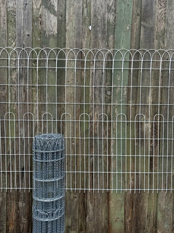 Vintage 2024 wire fencing