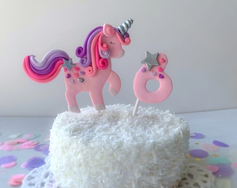 Roze eenhoorn taarttopper, niet-eetbare taartdecoratie, magische eenhoorn verjaardag, regenboog eenhoorn feest voor meisje, eenhoorn middelpunt, op maat
