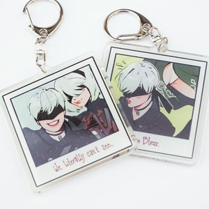 nier automata keychain! - "we literally can't see"