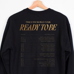 TWICE 5TH WORLD TOUR オンラインくじ　サイン入りTシャツ T-SHIRT〈BLACK〉【M】/ MOMO / TWICE『THIS IS FOR』 – JYP