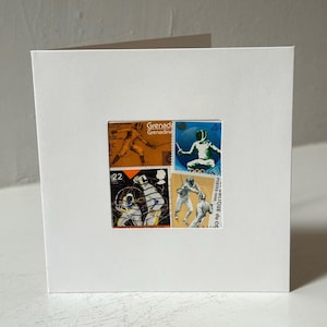 Handgefertigte FENCING Grußkarte - Hergestellt mit authentischen Briefmarken - Innen leer - Perfekt für jeden Anlass