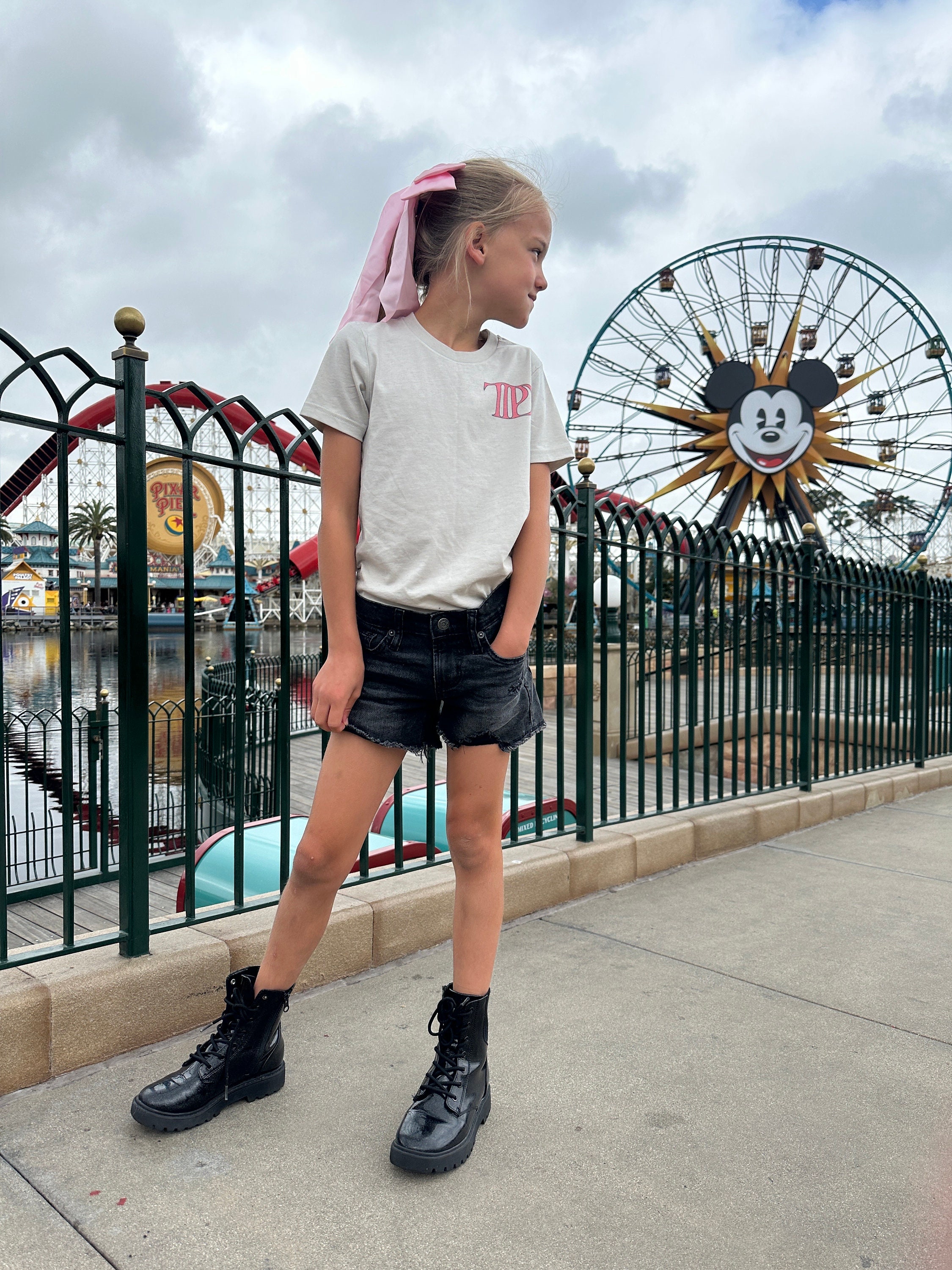 Starry - Inspired By Taylor Swift - Sustainably Made Kids t-shirt