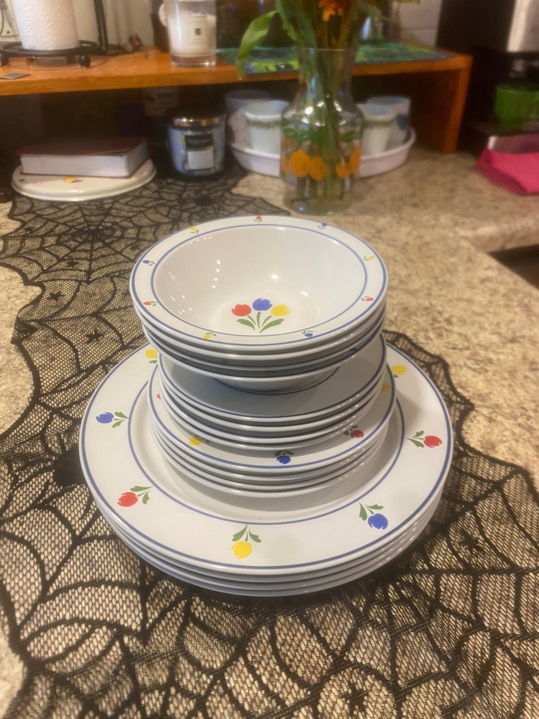 Set of 16 Antique Tulip Tyme Dinnerware Etsy