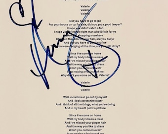 Letras de canciones auténticas firmadas por Amy Winehouse con certificado