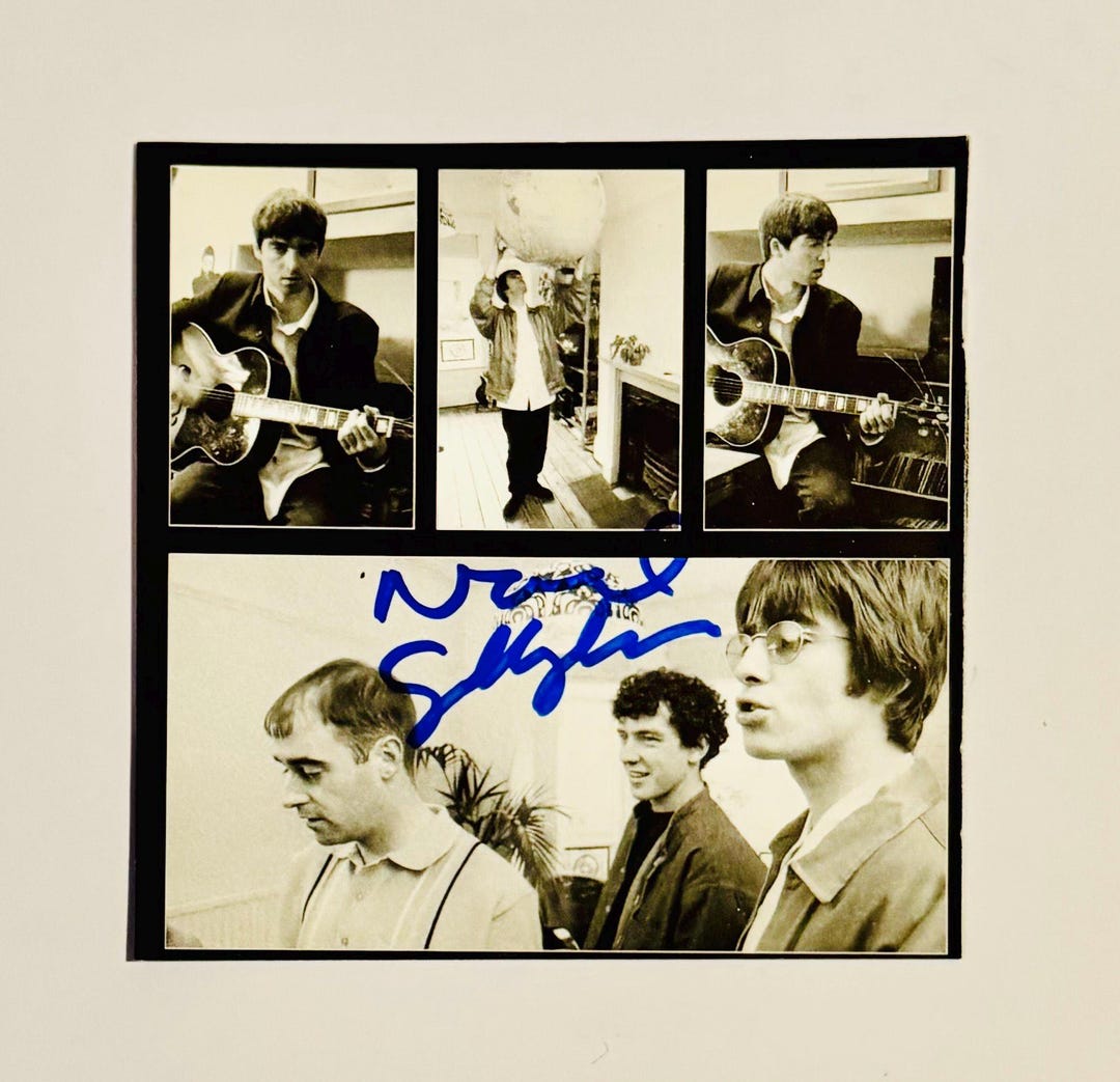 ノエル・ギャラガー直筆サイン入りCD 　Noel Gallaghe　メンバー全員 ノエル・ギャラガー直筆サイン入りCD Noel Gallaghe メンバー全員