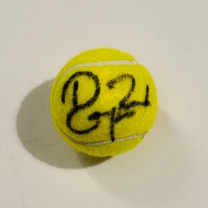 Roger federer signed tennis ball - Etsy 日本