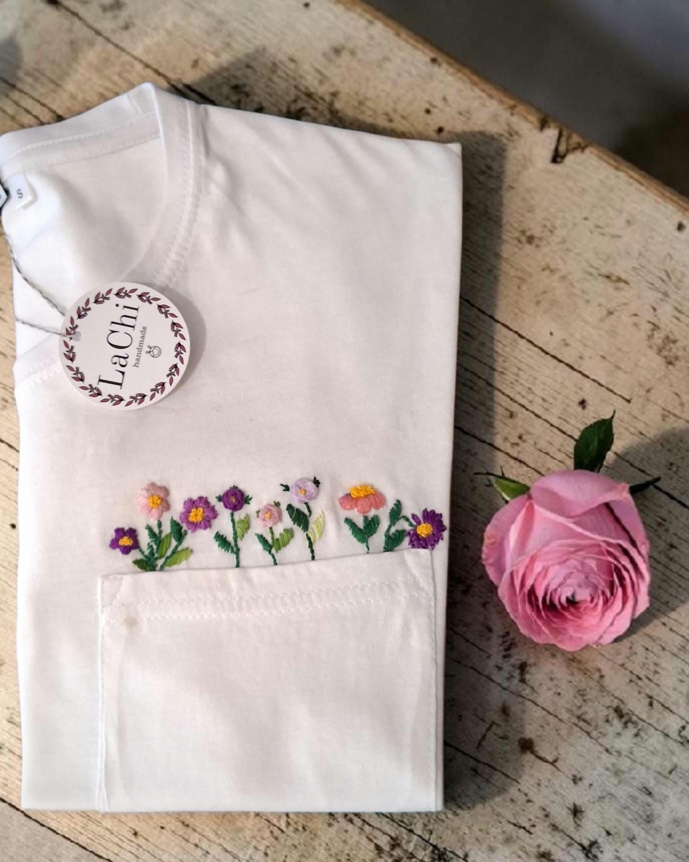 新品タグ付き　 VINTAGE FLOWER EMBROIDERY SHIRT アメリヴィンテージ Ameri VINTAGE 23SS MEDI FLOWER EMBROIDERY SHIRT