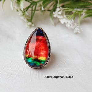 Anillo de ammolita en forma de lágrima: piedra preciosa arcoíris, joyería bohemia de plata de ley