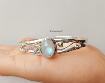 Handmade Moonstone Bangle: 925 Sterling Silver Bracelet