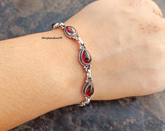Handgefertigtes Granat Armband: 925 Sterling Silber Edelsteinschmuck