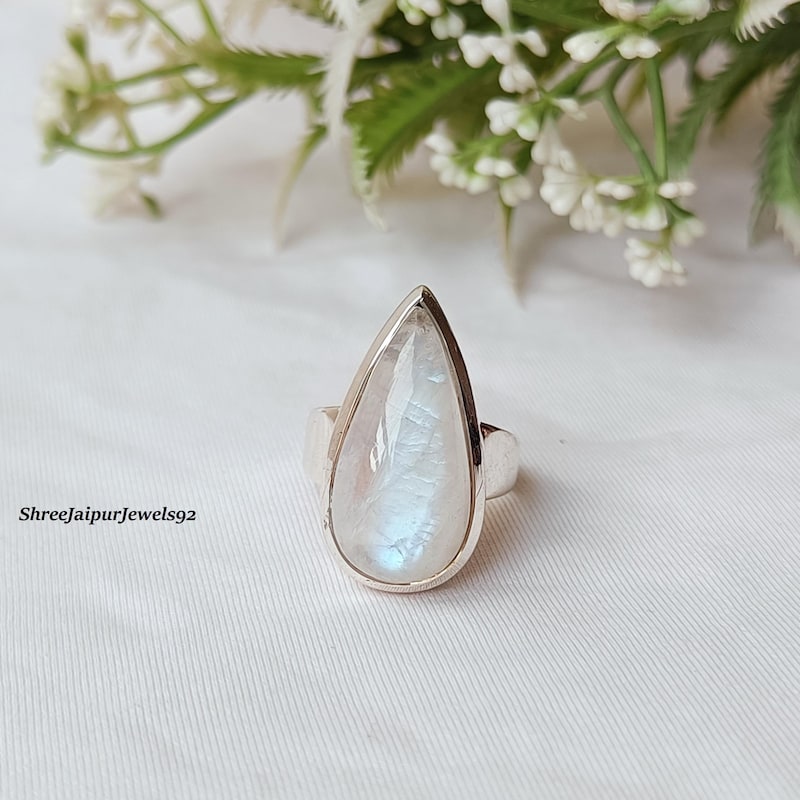 Montone Rang Moonstone Moon Shape Ring - Etsy