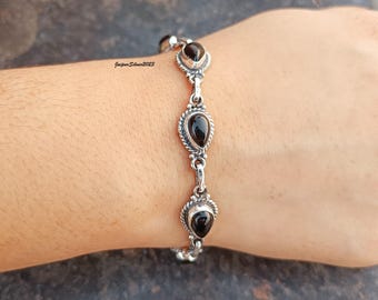 Pulsera de ónix negro hecha a mano en plata 925: joyería con piedras preciosas