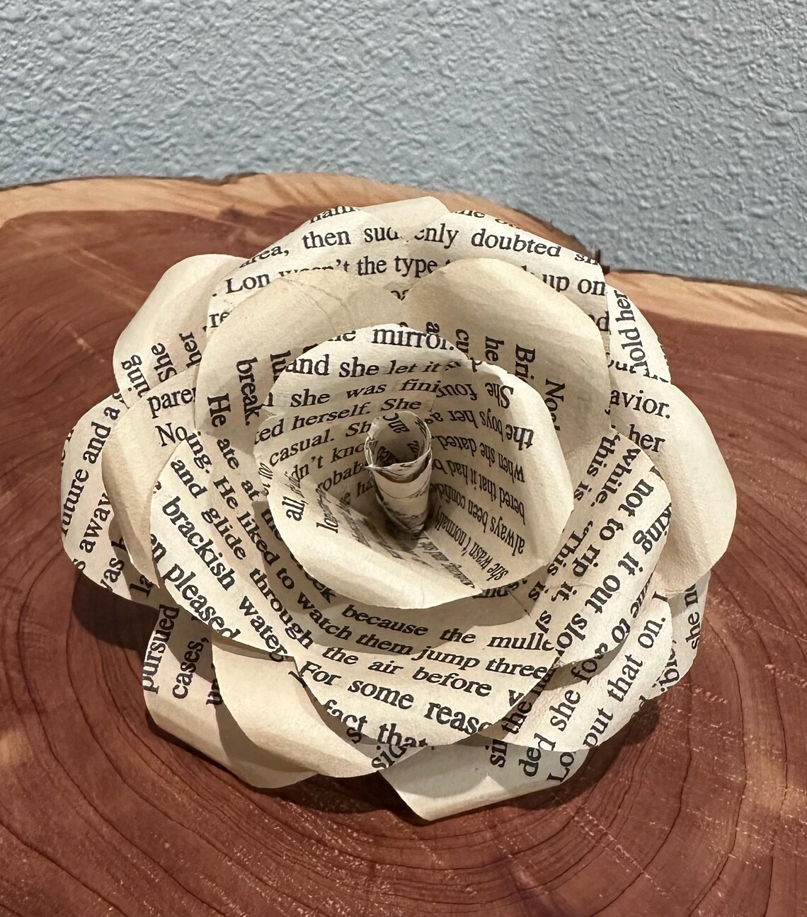 Custom Book Page Roses Stemless - Etsy