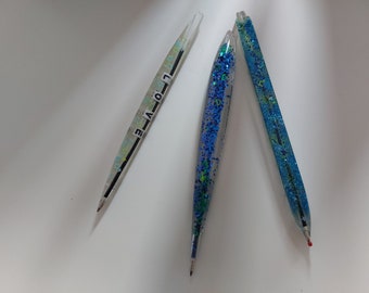 Customizable resin pen