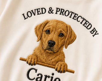 Tutina per neonati con ricamo "Amato e protetto" / Body personalizzato per cani, Completo per neonati con cane personalizzato, Regalo per neonati con nome personalizzato