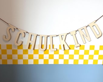Wooden name garland – Personalized children's room decor | Wooden letter garland - Schoolchild