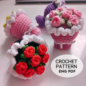 Crochet Blumenstrauß Keychain Muster | EINFACH zu befolgen Tutorial | Blumen häkeln Muster | Gehäkelte Rose Charm Handmade Geschenk englisch PDF