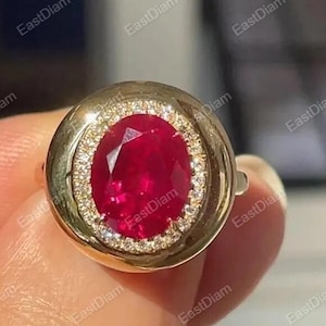 Anillo de compromiso con rubí rosa de corte ovalado de 9 x 7 mm, piedra natal de julio, diseño de botón de caramelo con halo y bisel grueso, en plata 925.