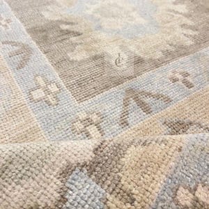 Oushak rug muted 8x10/9X12/10x14 Turkish knot rug Hand-knotted Vintage Antique Oushak Wool Area Rug for Living Room, Dining room.