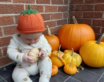 Gorro de lana merino tejido a mano con forma de calabaza: gorro de otoño para bebés y niños pequeños.