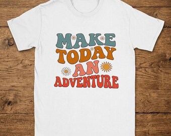 T-Shirt Retro Adventure Vintage Groovy Style Motif Colorful Text Distressed Look Flowers Sun