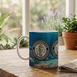 Tasse Seepferdchen für Kinder | Schwimmabzeichen Geschenk | Maritime Keramik Tasse mit Badges | Minimalistisches Design Bild 5