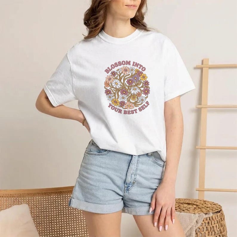 T-Shirt Blossom Into Your Best Self Retro Floral Wreath Pastel image 2