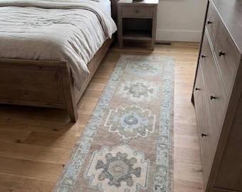 Vintage Neutral Runner Rug, Beige Blue Distressed Hallway Rug, Farmhouse Boho Bedroom Runner, Washable Style Rug