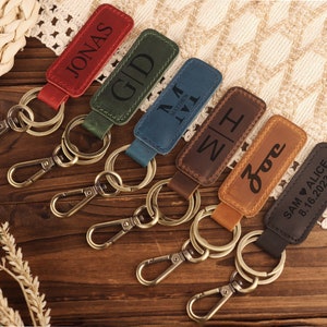 Personalized Leather Keychain,Anniversary Gift,Customized Keychain, Engraved Leather Key Chain, Groomsmen Gift, Birthday Gift image 1