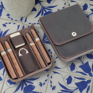Personalized Engraving Cowhide Leather Travel Cigar Case, Classic Cigar Organizer, Leather Cigar Box Set, Father Unique Gift, Birthday Gift.