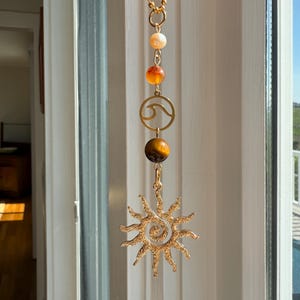 70s Boho Beachy Car Charm. Agate and citrine. Enchanting and Unique Car Accessory. Cute Rearview Mirror Decoration for Women. Gifts for Her