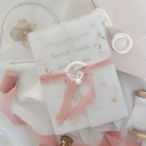 Veste en vélin de fleurs sauvages pressées / Suite d’invitation de mariage de jardin / Carte de papeterie florale / Bord ponté / Botanique de fleurs Boho faites à la main