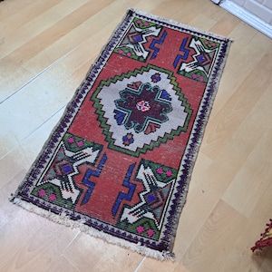 Turkish Rug, Vintage Rug, Oushak Rug, Handmade Rug, Small Antique Rug, Small Oriental Rug, Bathroom Rug, Small Doormat Rug, 1.7 x 3.3 ft