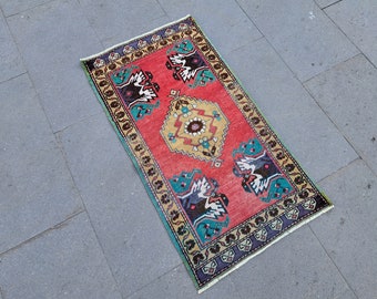 ヴィンテージトルコウールラグ：スモール ウシャック ボヘミアン