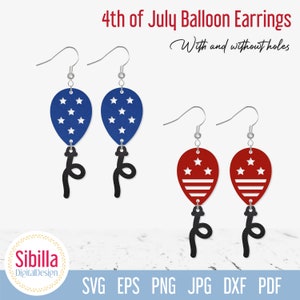Könnte beinhalten: Zwei Paar Ohrringe mit einem Ballon-Design mit einem rot-weiß-blauen amerikanischen Flaggenmuster. Die Ballons sind blau und rot mit weißen Sternen und Streifen. Die Ohrringe sind mit und ohne Löcher erhältlich.