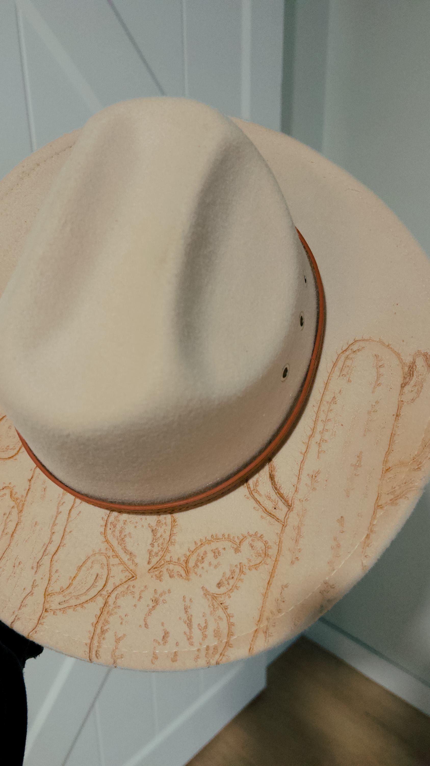 Hand Burned Cactus Cowboy Hat | Cream Felt Western Style  display picture 1